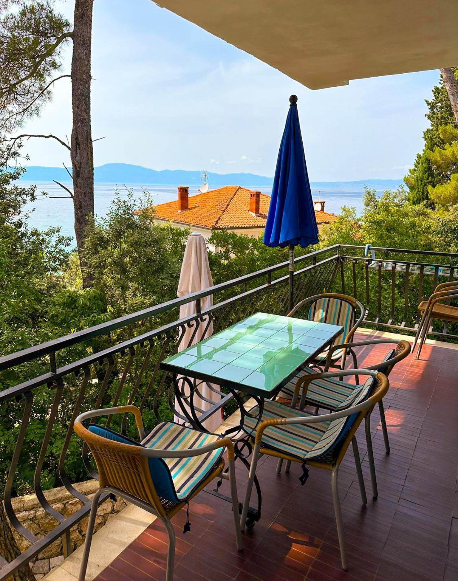 Oja Apartment